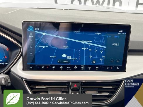 Certified 2025 Ford Escape Platinum AWD/4WD image 21
