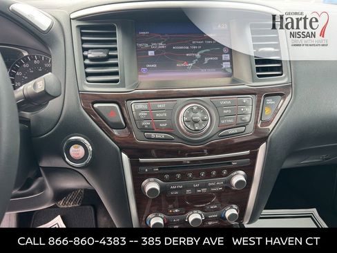 Used 2015 Nissan Pathfinder Platinum w/ Family Entertainment Package image 56