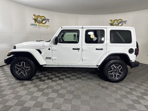 New 2025 Jeep Wrangler Sahara w/ Technology Group image 4