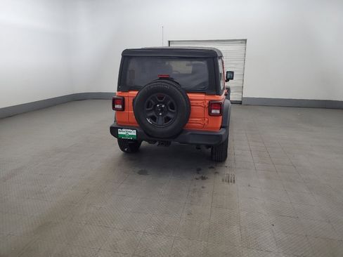 Used 2018 Jeep Wrangler Unlimited Sport AWD/4WD image 7
