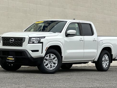 Used 2023 Nissan Frontier SV w/ Tow Package image 8