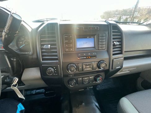 Used 2018 Ford F150 XL w/ Equipment Group 101A Mid image 18
