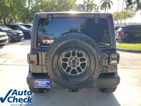 Used 2023 Jeep Wrangler Unlimited Sport AWD/4WD image 3