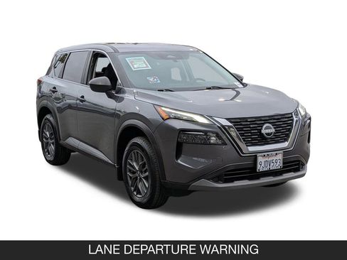Used 2023 Nissan Rogue S FWD image 2