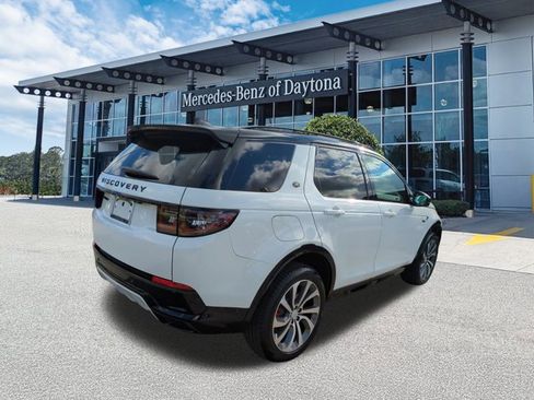Used 2025 Land Rover Discovery Sport Dynamic SE image 4