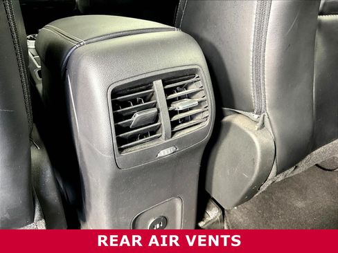 Used 2023 Ford Escape SE FWD image 10