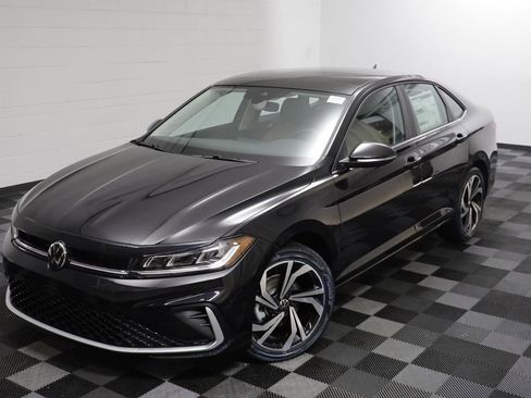 New 2026 Volkswagen Jetta SEL FWD image 2