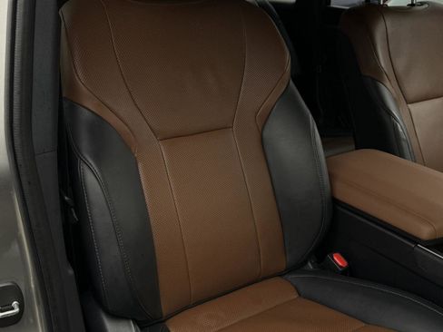 Used 2024 Lexus GX 550 w/ Cold Area Package AWD/4WD image 22