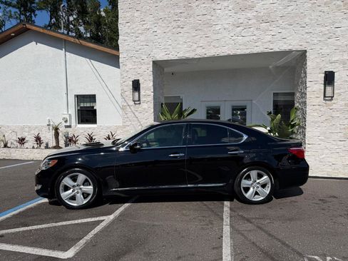 Used 2012 Lexus LS 460 w/ Luxury Value Edition RWD image 2
