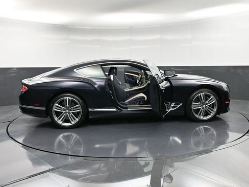 Certified 2020 Bentley Continental GT AWD/4WD image 34