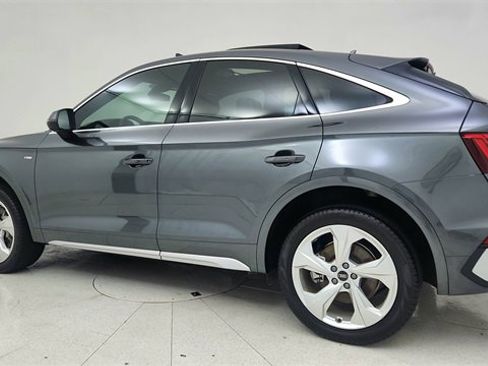 Used 2024 Audi Q5 2.0T Premium Plus w/ Premium Plus Package image 4