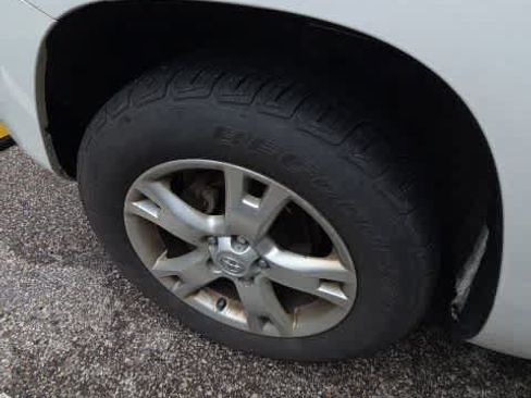 Used 2011 Toyota RAV4 4WD w/ Upgrade Value Pkg image 13