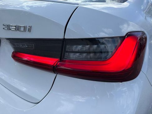 Used 2025 BMW 330i xDrive Sedan w/ M Sport Package image 11