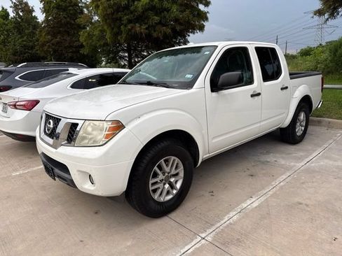 Used 2016 Nissan Frontier SV w/ SV Value Truck Package RWD image 1