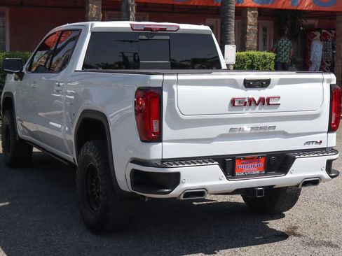 Used 2023 GMC Sierra 1500 AT4 w/ Technology Package AWD/4WD image 6