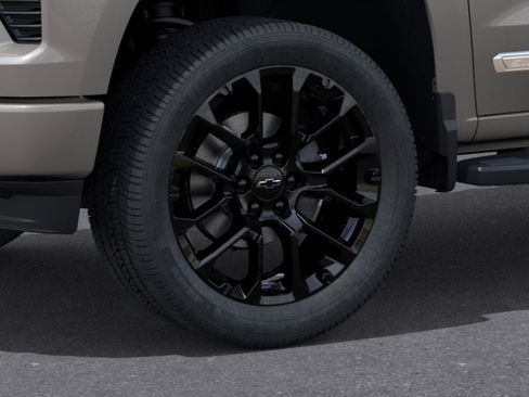 New 2026 Chevrolet Silverado 1500 High Country w/ Technology Package AWD/4WD image 9