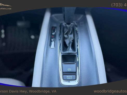 Used 2017 Honda HR-V LX image 27