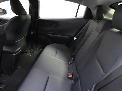 Used 2023 Toyota Prius LE FWD image 21
