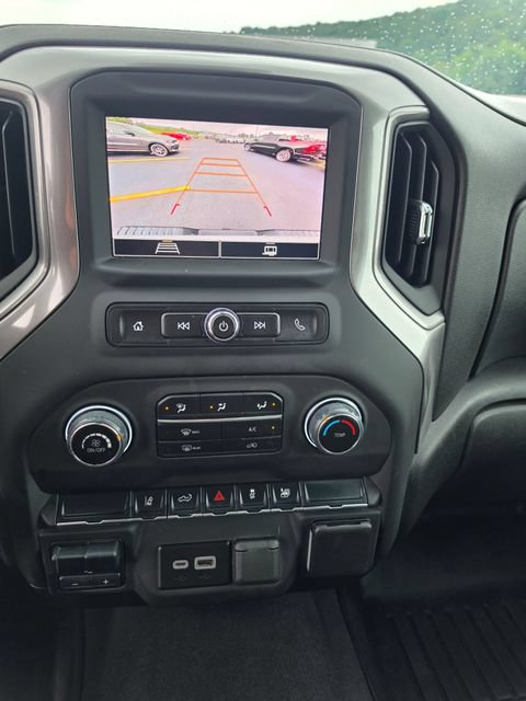 Used 2025 Chevrolet Silverado 2500 Custom w/ Custom Convenience Package AWD/4WD image 18