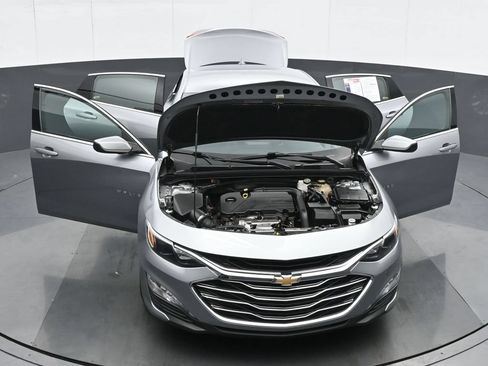 Used 2023 Chevrolet Malibu LT FWD image 34