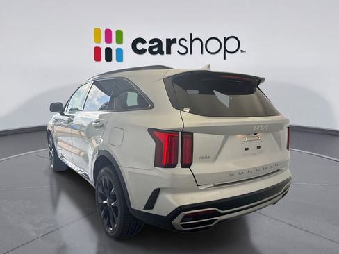 Used 2022 Kia Sorento SX AWD/4WD image 3