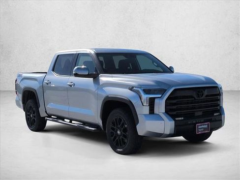 New 2026 Toyota Tundra SR5 image 7