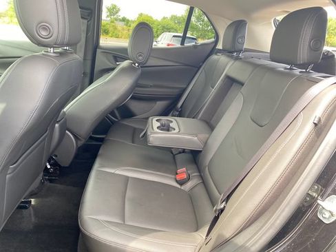 Certified 2024 Buick Encore GX Sport Touring w/ Comfort Package AWD/4WD image 18