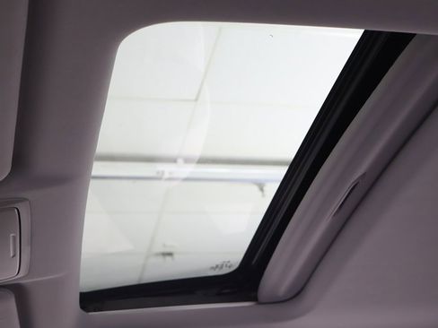 Used 2017 Honda CR-V EX image 20