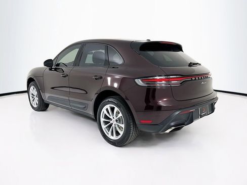 New 2026 Porsche Macan image 3
