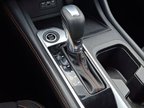 Certified 2022 Nissan Sentra SR w/ Midnight Edition FWD image 15