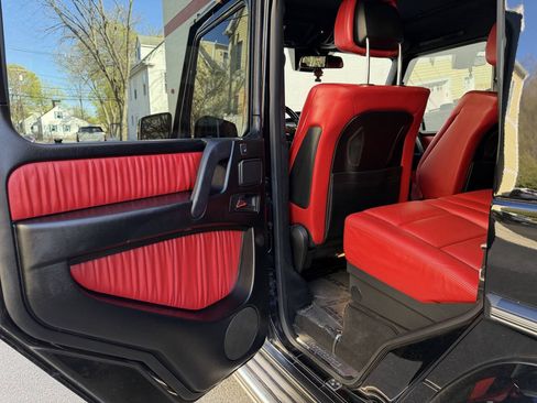 Used 2017 Mercedes-Benz G 550 image 31