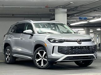 New 2026 Volkswagen Tiguan SE AWD/4WD video 2