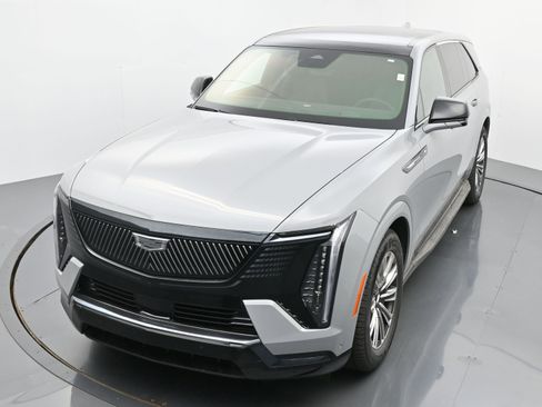 New 2026 Cadillac Escalade IQ Sport 1 w/ LPO, Floor Liner Package image 23