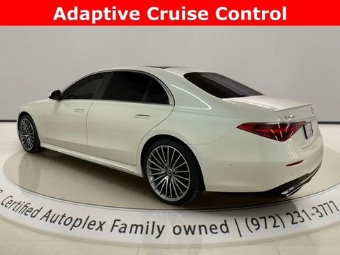 Used 2023 Mercedes-Benz S 500 4MATIC image 3