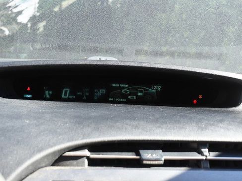 Used 2012 Toyota Prius Four image 32