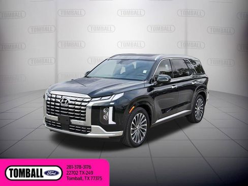 Used 2024 Hyundai Palisade Calligraphy image 3