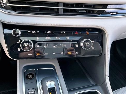 Used 2026 INFINITI QX60 Luxe w/ Cargo Package image 32