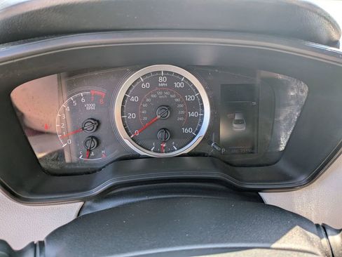 Used 2020 Toyota Corolla SE FWD image 18