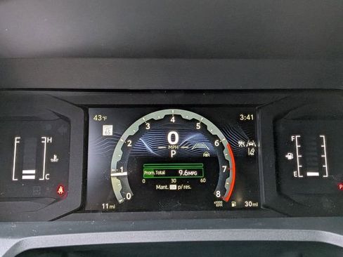 New 2026 Toyota 4Runner SR5 image 15