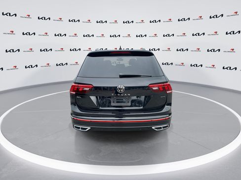 Used 2022 Volkswagen Tiguan SEL R-Line AWD/4WD image 7