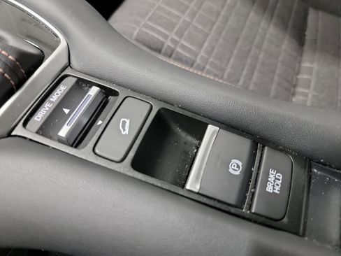 Certified 2024 Honda HR-V Sport image 33