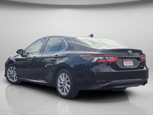 Used 2024 Toyota Camry LE FWD image 21