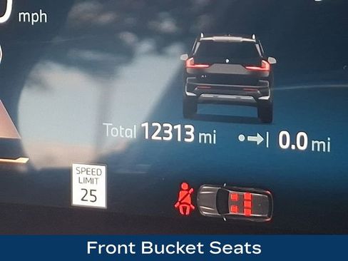 Used 2025 BMW X1 xDrive28i w/ Convenience Package image 24