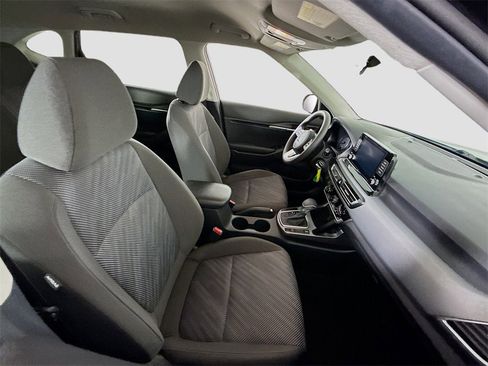 Used 2021 Kia Seltos LX image 18