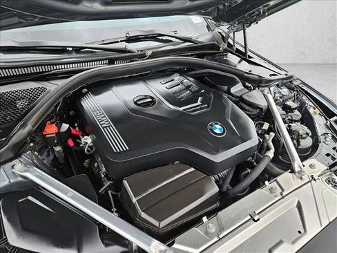 Used 2023 BMW 430i Convertible w/ Premium Package image 22