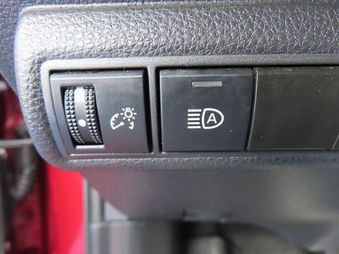 Used 2025 Toyota Corolla LE FWD image 18