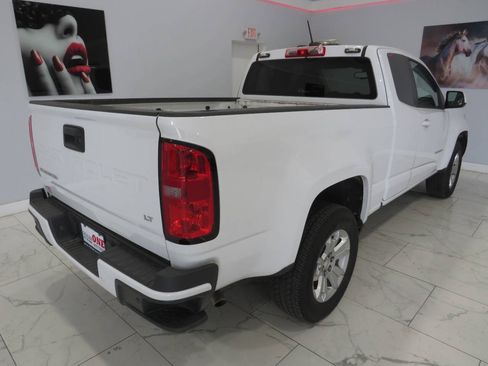 Used 2022 Chevrolet Colorado LT w/ Fleet Safety Package RWD image 3