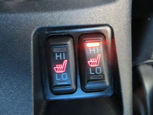 Used 2014 Mitsubishi Lancer Evolution GSR image 10