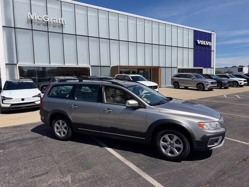 Used 2008 Volvo XC70 3.2 AWD/4WD image 3