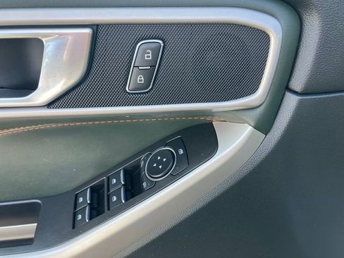 Used 2023 Ford Explorer Timberline image 13